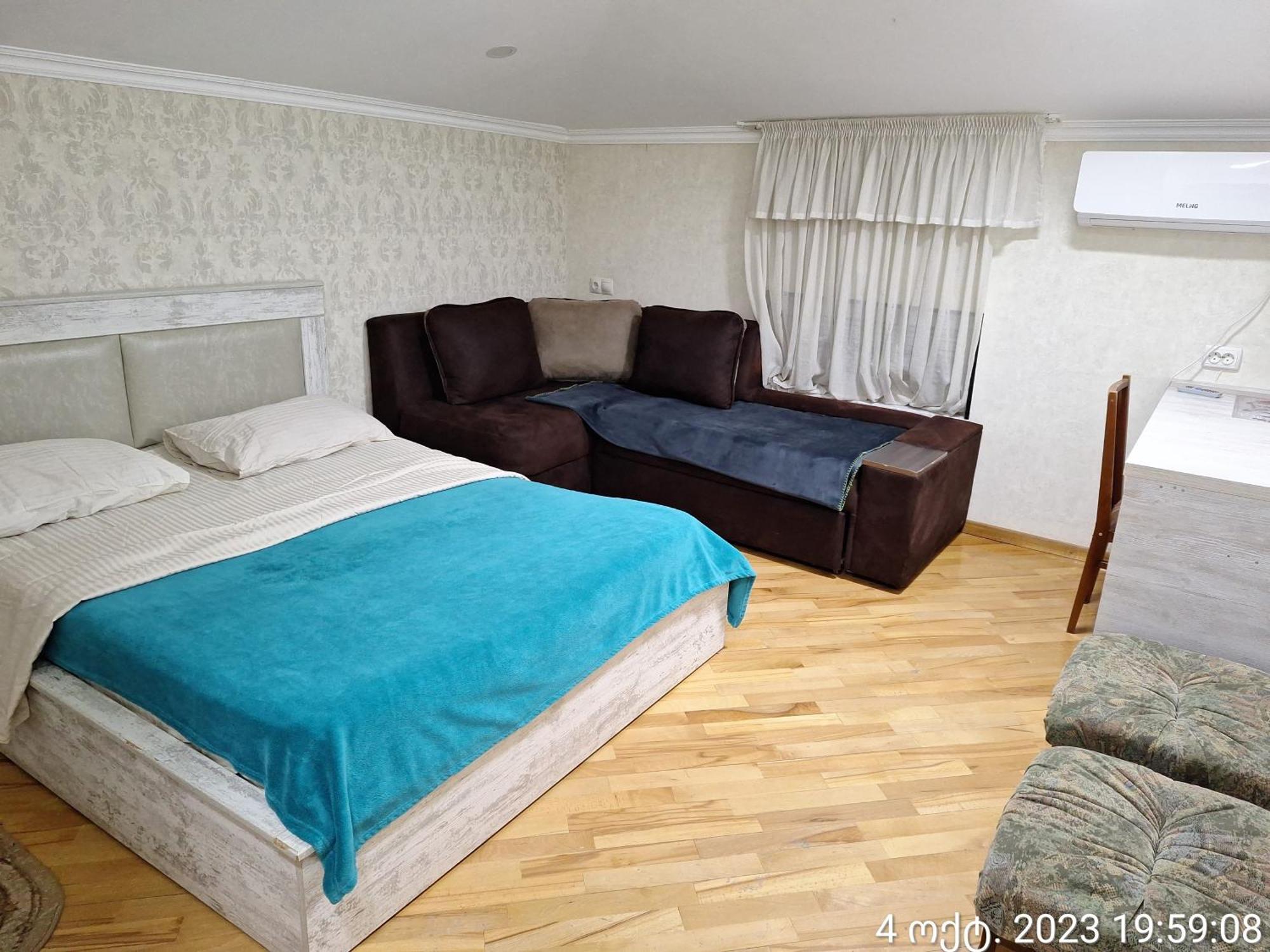 Guest House 15A Kutaisi Exterior photo